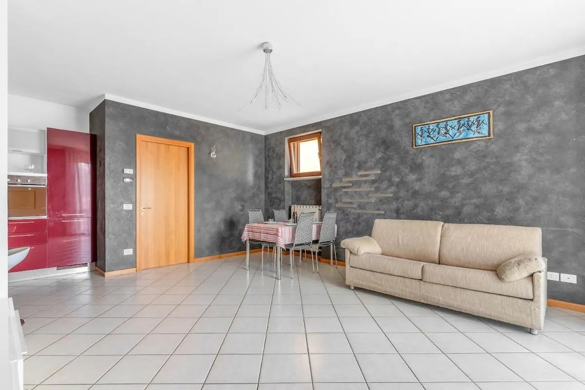 Ortensia House With Garden And Solarium Area Soiano del Lago