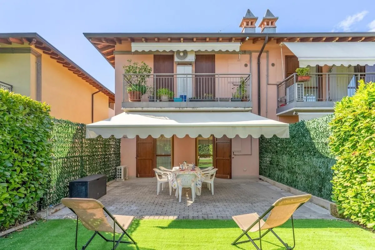 Ortensia House With Garden And Solarium Area Soiano del Lago