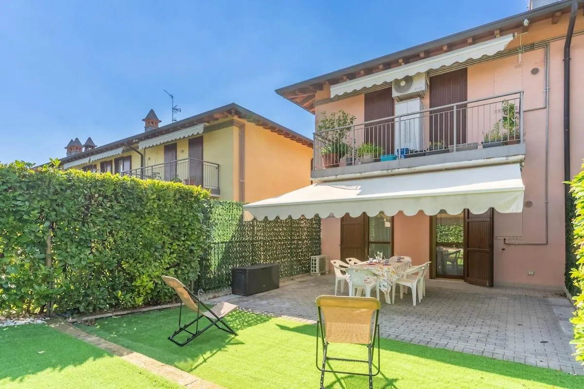 Ortensia House With Garden And Solarium Area Soiano Del Lago 0*,  Italy